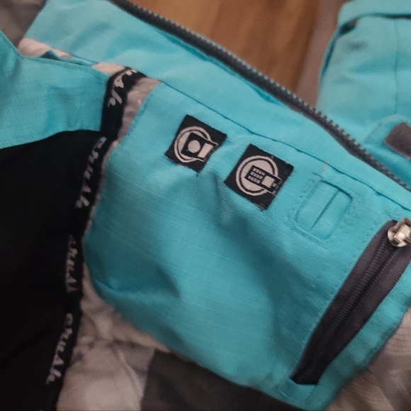 Girls turquoise winter coat 4/5 - Picture 3 of 4